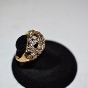 Vintage Sterling Silver rhinestone Ring Size 8